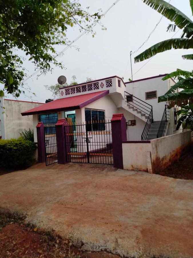 Yelagiri Ram Cottage @Home With Kitchenette Full Exterior photo