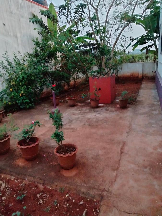 Yelagiri Ram Cottage @Home With Kitchenette Full Exterior photo
